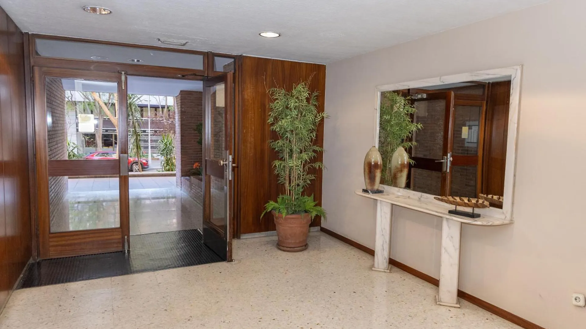 شقة Precioso Atico Vistas Montjuic برشلونة